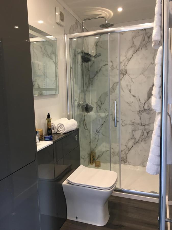 P23 - Studio Pod With Hot Tub ベセスダ エクステリア 写真